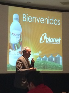 El Ing. Sergio González en su presentación en el Foro "Incubadoras de Empresas Agropecuarias y Desarrollo Rural Sustentable" | Bionat